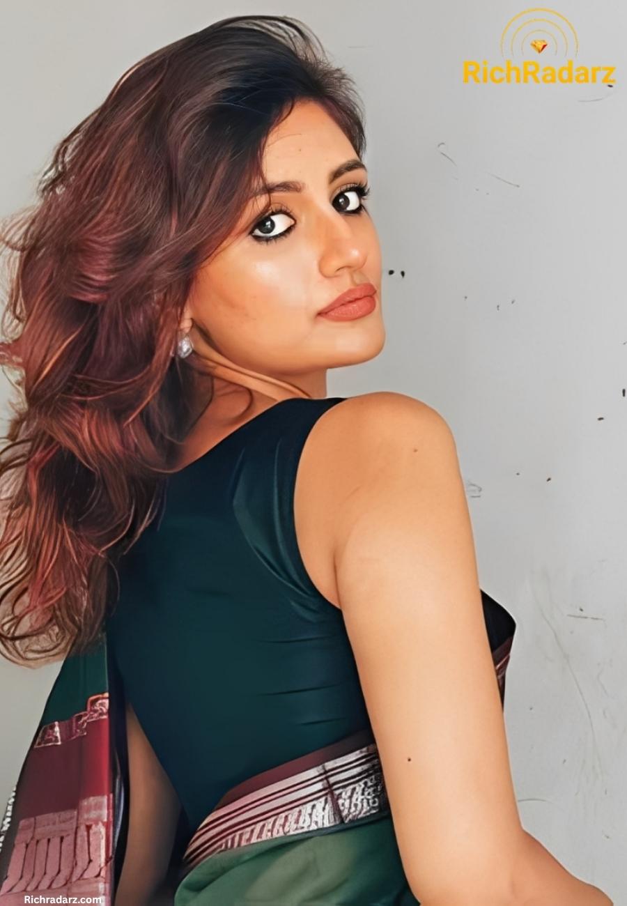 Nivaashiyni Krishnan Film