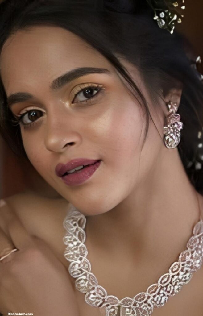 Chinmayee Salvi 