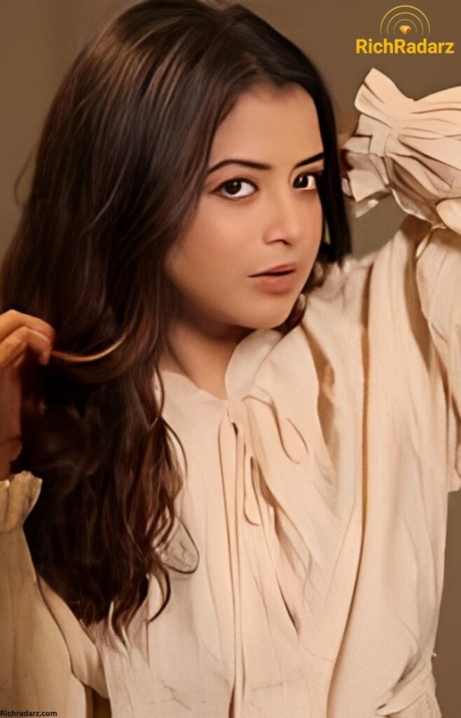 Tanvi Mundle career 